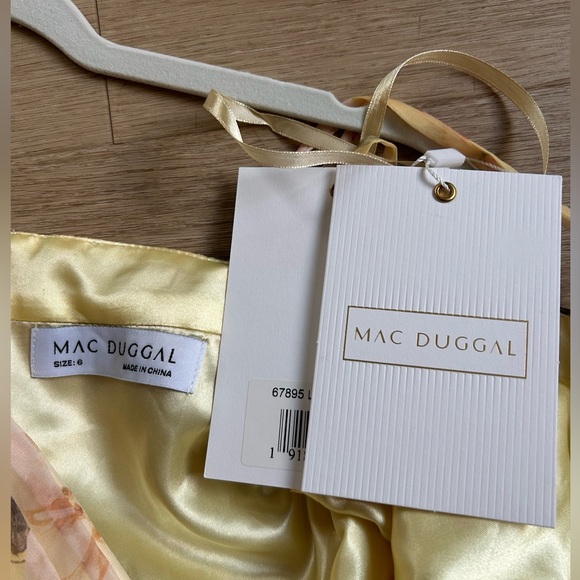 Mac Duggal Empire Waist Ruffled Mini Dress Size 6 NWT - Picture 3 of 8